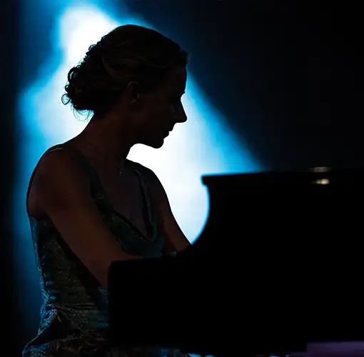 Musik aus ALICE – SPIEL UM DEIN LEBEN